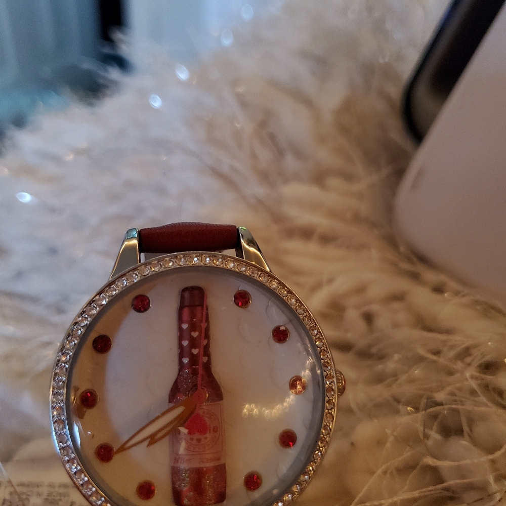 Watch - Picture 5 of 5